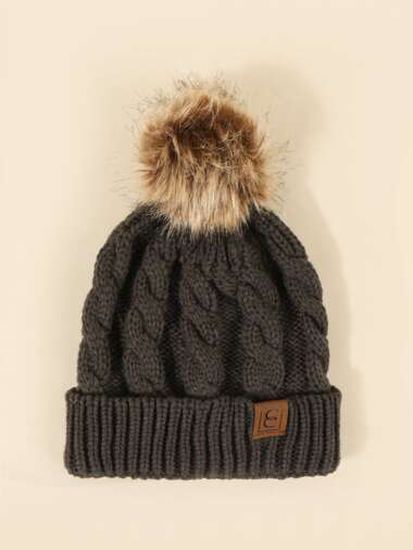 Pom Pom Beanie