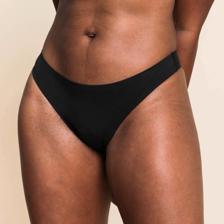 Leakproof Thong – Light Absorbency